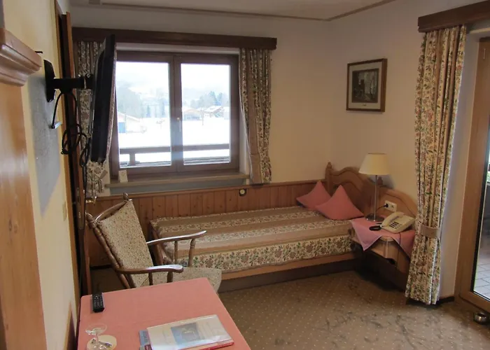 Hotel-pension-ostler