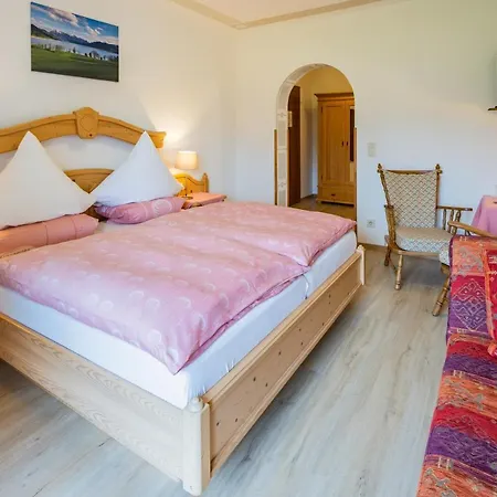 Hotel-pension-ostler Guest house 3*