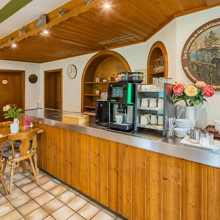 Konukevi Hotel-pension-ostler