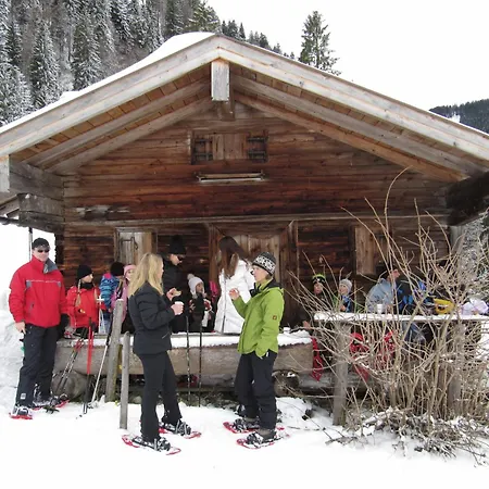 Guest house Hotel-pension-ostler 3*